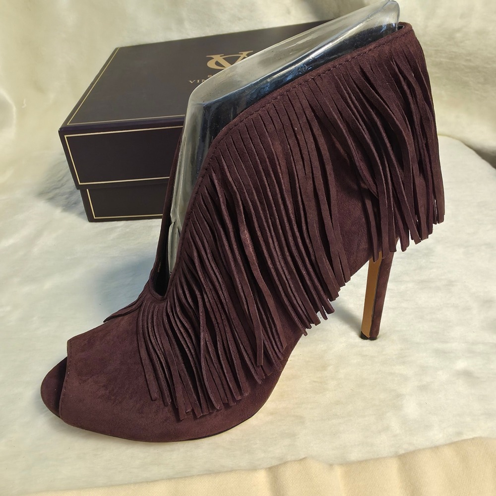 Vince Camuto Signature Fringe Bootie Heels Wine Burgundy Suede Womens 8M NEW